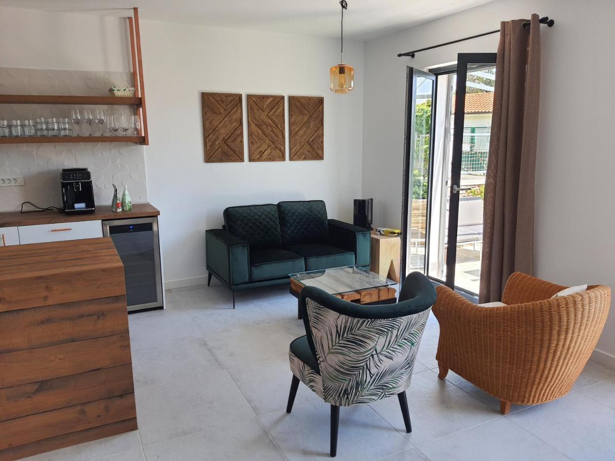 Apartments Krista Medveja Extérieur photo